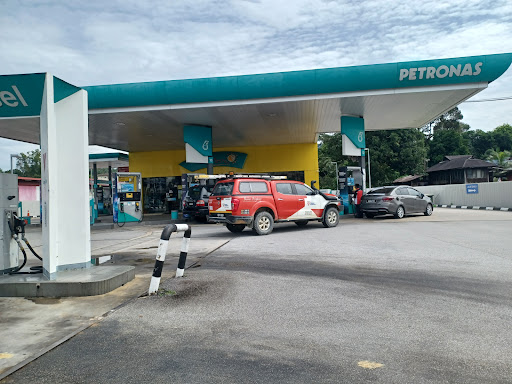 Petronas Kayangan Mukim Ulu Bernam Tanjung Malim