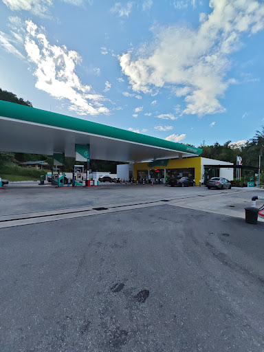 PETRONAS Station KM6 Lebuhraya Ipoh-Lumut PETRONAS Station KM6 Lebuhraya Ipoh-Lumut