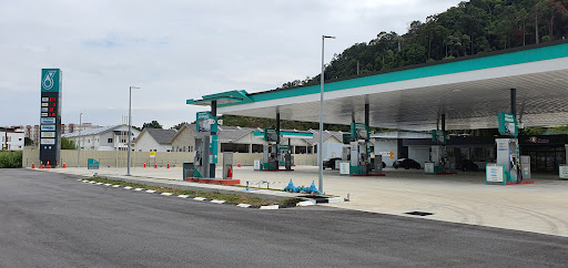 Stesen Minyak Petronas ( Padang Tembak Jalan Teluk Muroh / Teluk Batik, Lumut, Perak ) Stesen Minyak Petronas ( Padang Tembak Jalan Teluk Muroh / Teluk Batik, Lumut, Perak )
