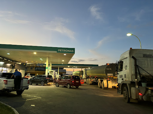PETRONAS Jalan Segama KM2 PETRONAS Jalan Segama KM2