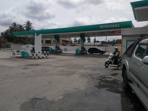 Stesen Minyak Petronas Jeram Stesen Minyak Petronas Jeram
