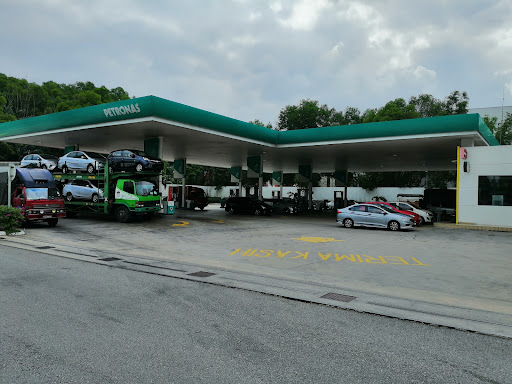 Petronas Station - NKVE Klang Bound