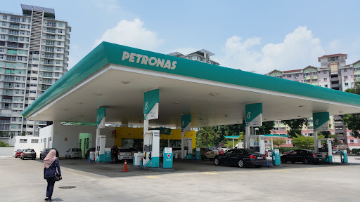 Petronas USJ 1