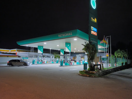 Petronas USJ 4