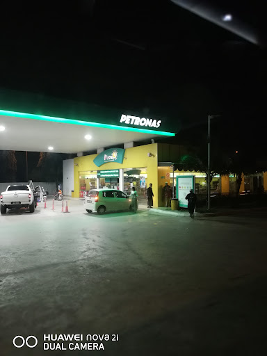 PETRONAS Juru Layby Arah Utara PETRONAS Juru Layby Arah Utara