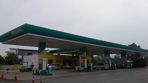 PETRONAS - Impian Emas