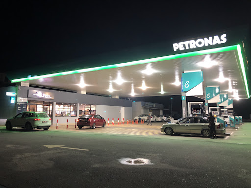 PETRONAS Jalan Pohon Batu